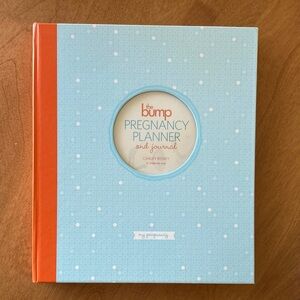 The bump Pregnancy Planner and Journal
